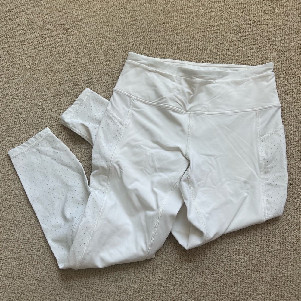 Lululemon white leggings 25”